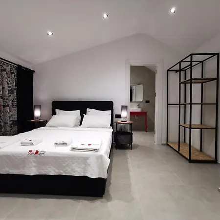 Modern With Private Pool And Stylish Bbq Area * Belek